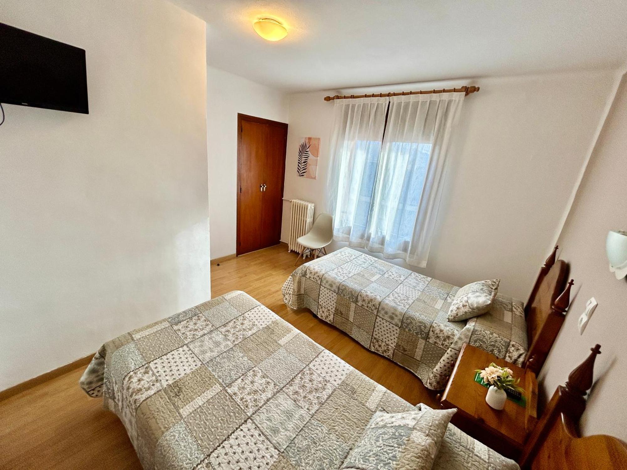 Classic Double or Twin Room,1659463698:JPEG